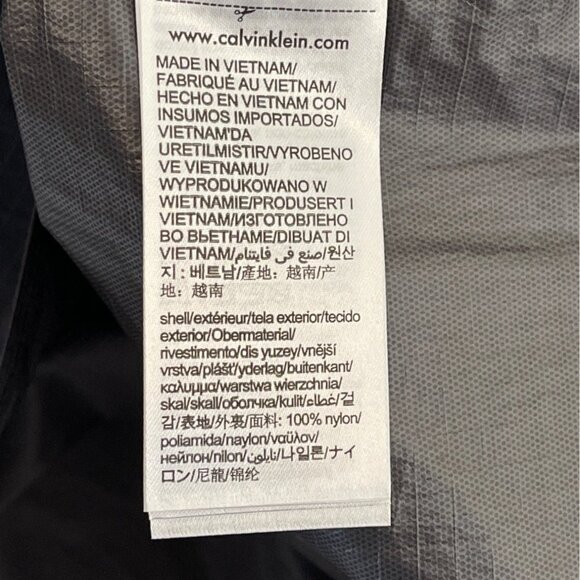 Calvin Klein Jacket Men Sz M Relaxed Fit Box Logo Popover Black Beauty Nylon NEW - Picture 10 of 12